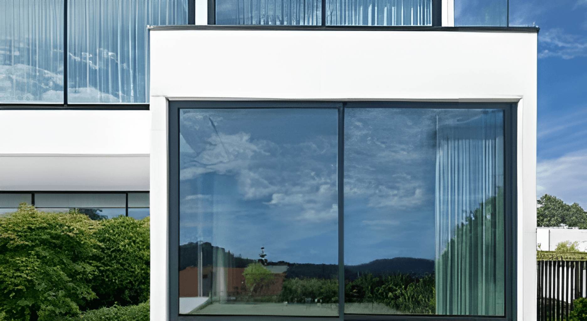 minimal sliding doors by Swiftrooms